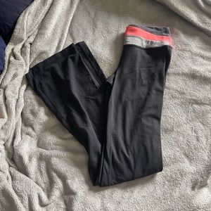 Lululemon flared yoga pant
